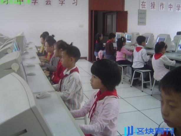 小红书上正在诞生第一批 AI 原住民