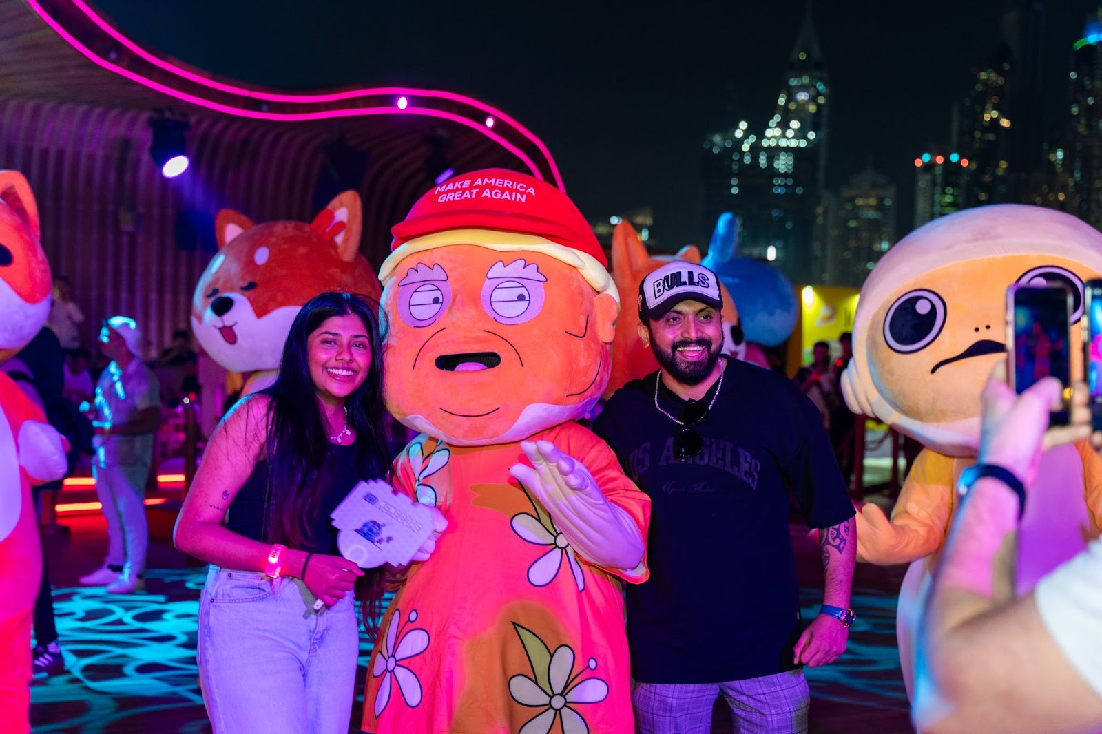 1001 Crypto Nights：当 Dubai 的沙滩遇上最真实的 Web3 共鸣 从会场走进沙滩，进入另一个平行的 Web3 世界