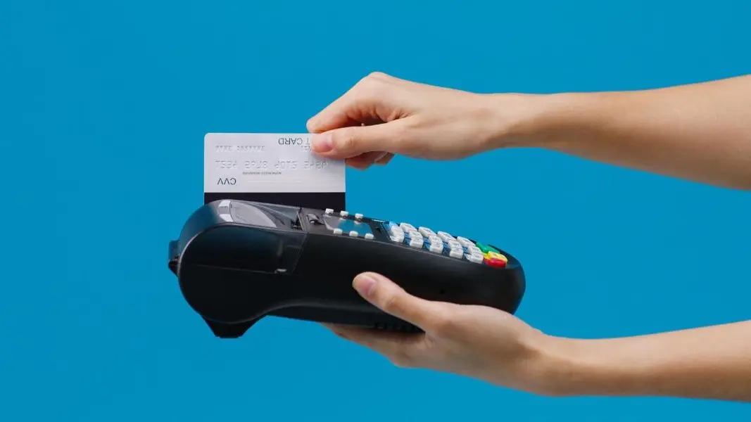 盘点头部加密交易所支付产品：信用卡、借记卡与App打造“交易即生活”，混战开启竞争激烈