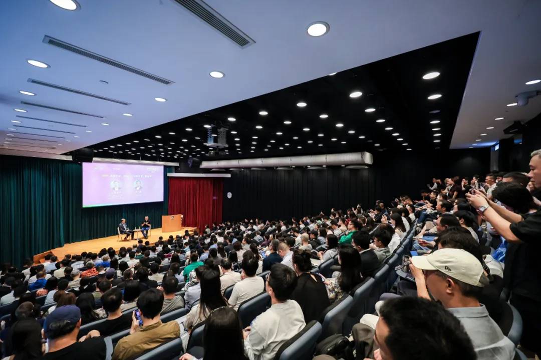 CZ 香港加密论坛访谈全文：去中心化必将超越中心化，香港如何把握机遇？