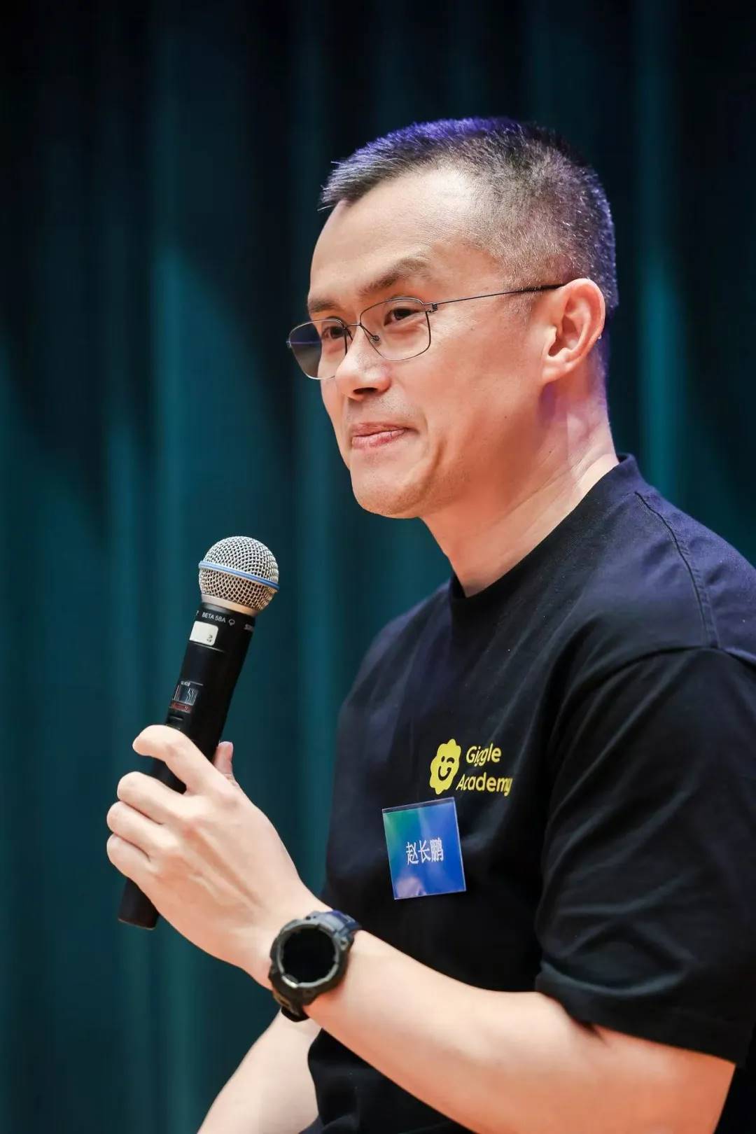 CZ 香港加密论坛访谈全文：去中心化必将超越中心化，香港如何把握机遇？