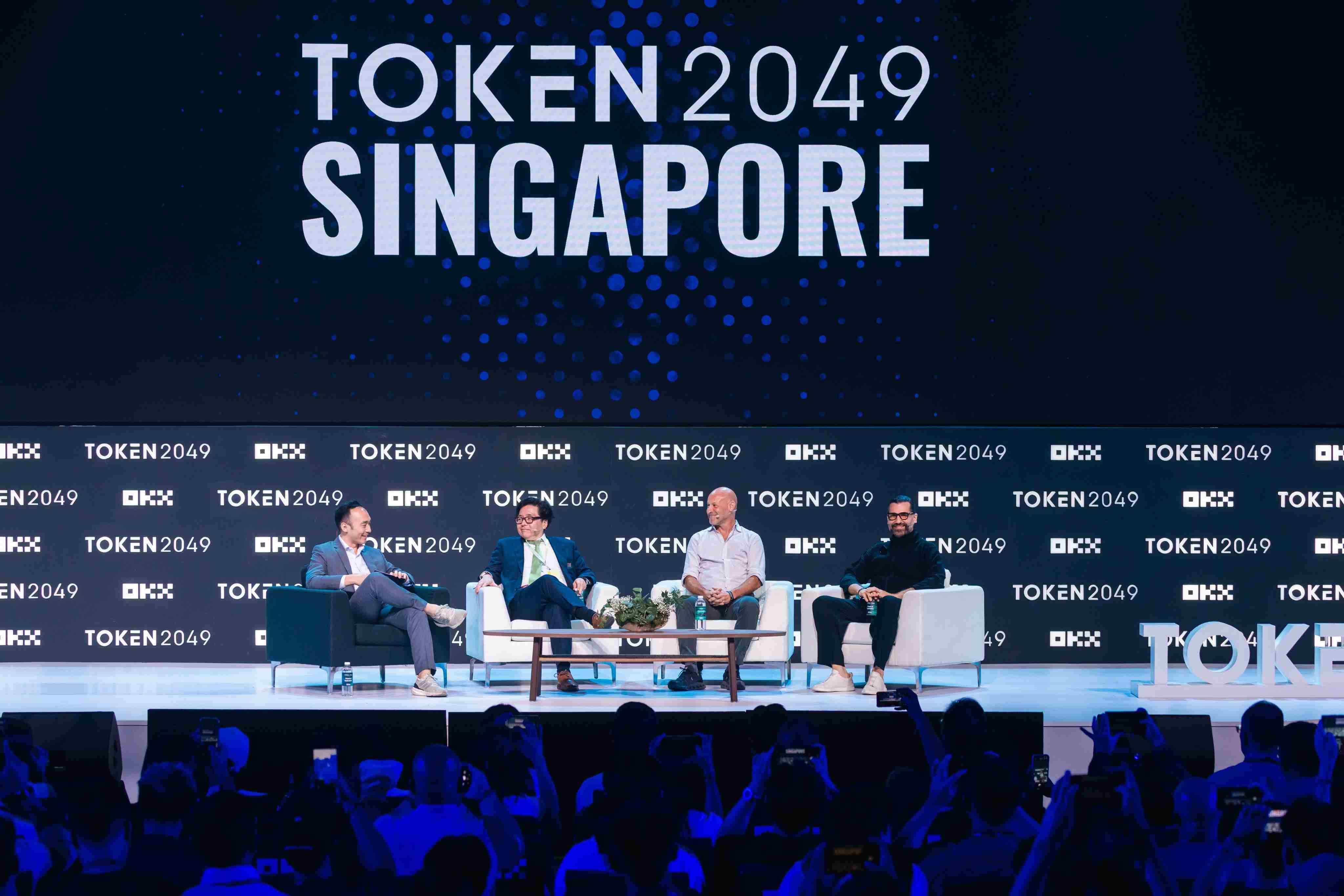 Token 2049 圆桌回顾：Tom Lee、Joseph Lubin 与 Sam Tabar 共谈以太坊与 DAT 的未来