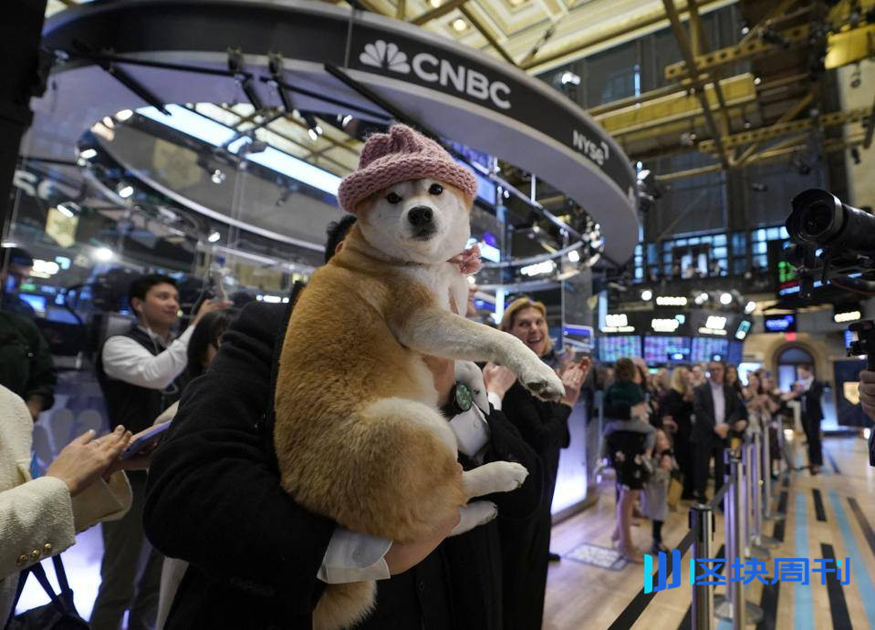 晒持仓、跟大 V、一键复制：当投资社区成为金融新基建