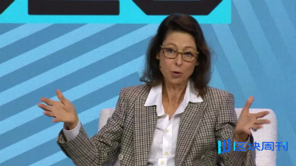 富达 CEO 十年做了哪些加密决策？