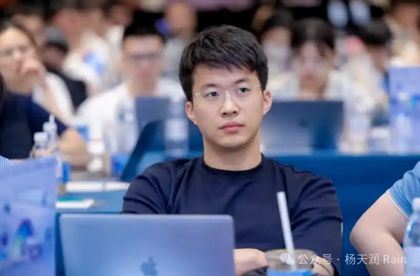 不懂代码反而是优势，为什么控制欲强的人用不好AI？