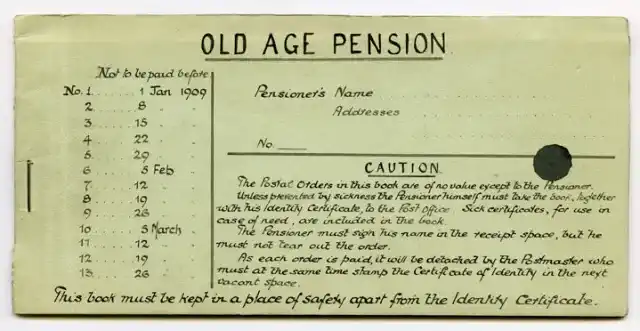 从币圈出货到美股接盘：看穿资本通用套现术